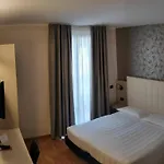 Hotel Parc 3*