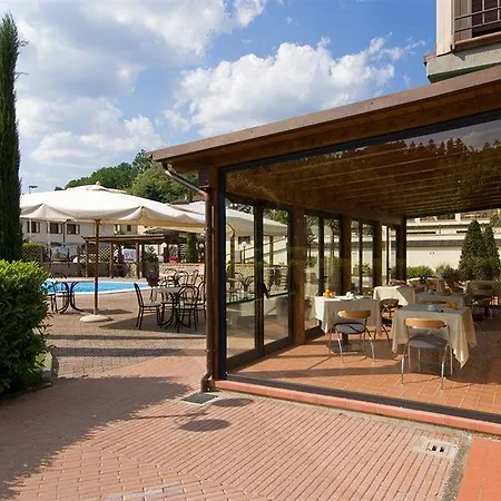 Ξενοδοχείο Parc 3*