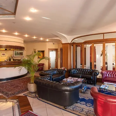 Ξενοδοχείο Parc 3*